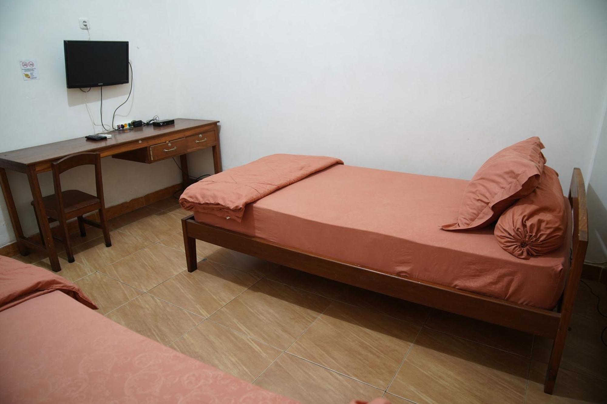 Wisma Grace Ambon Luaran gambar