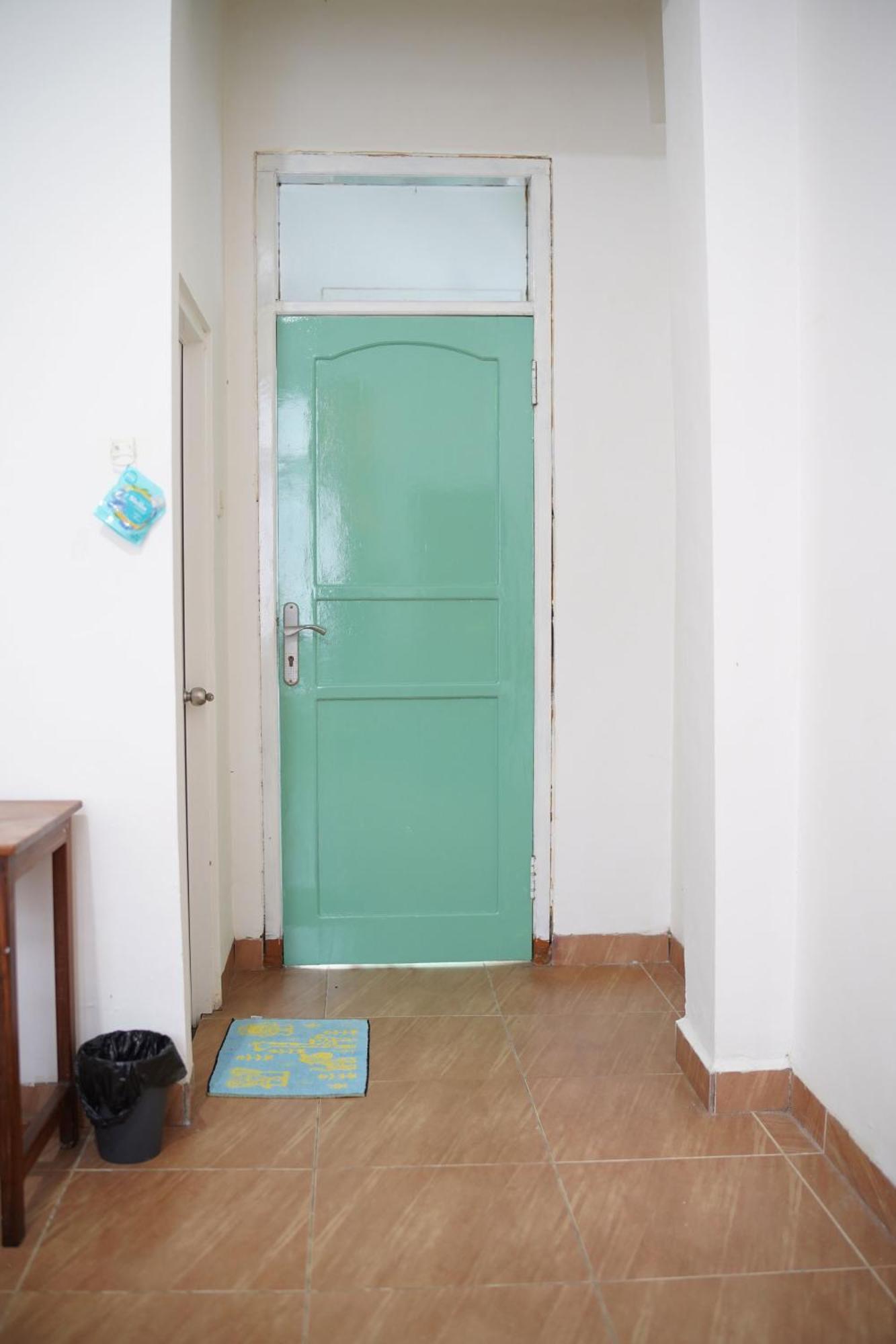Wisma Grace Ambon Luaran gambar